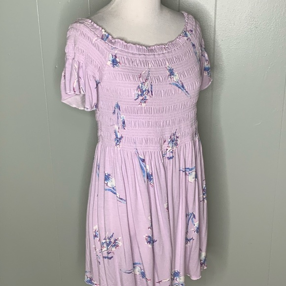 A Pea In A Pod Lavender Floral Elastic Bust Top L - Picture 3 of 12
